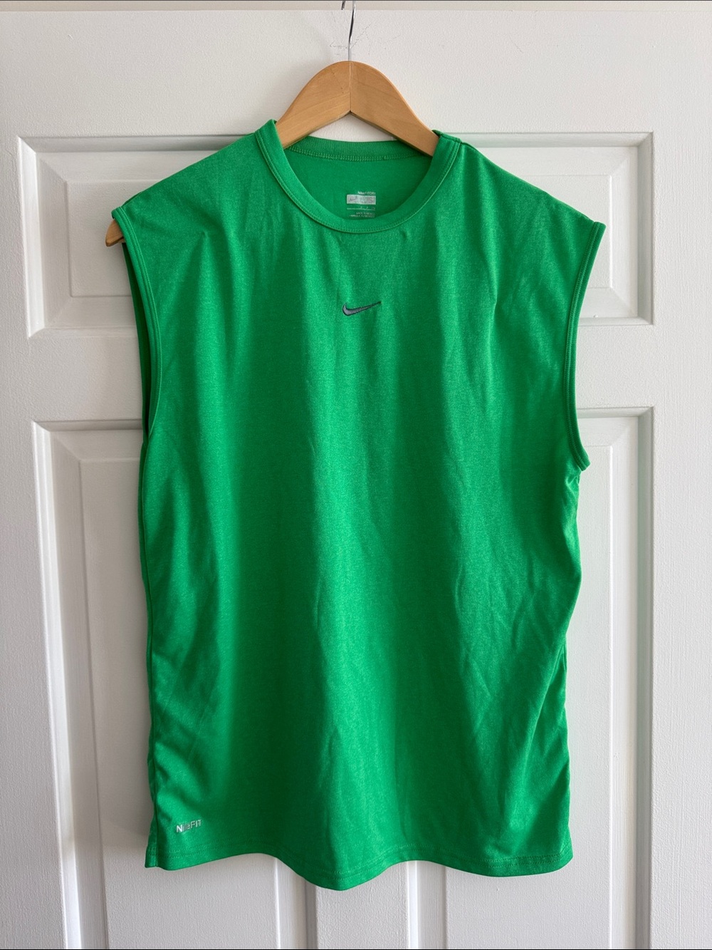 Nike Sleeveless Dri-FIT Tank Top - Green